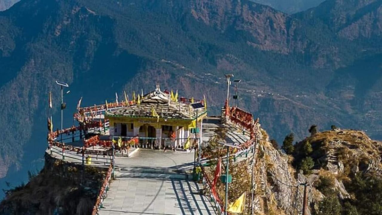 Lord Kartikeya idol at Kartik Swami Temple Uttarakhand in HD quality